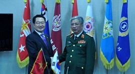 Vietnam, RoK hold second defense dialogue - ảnh 1